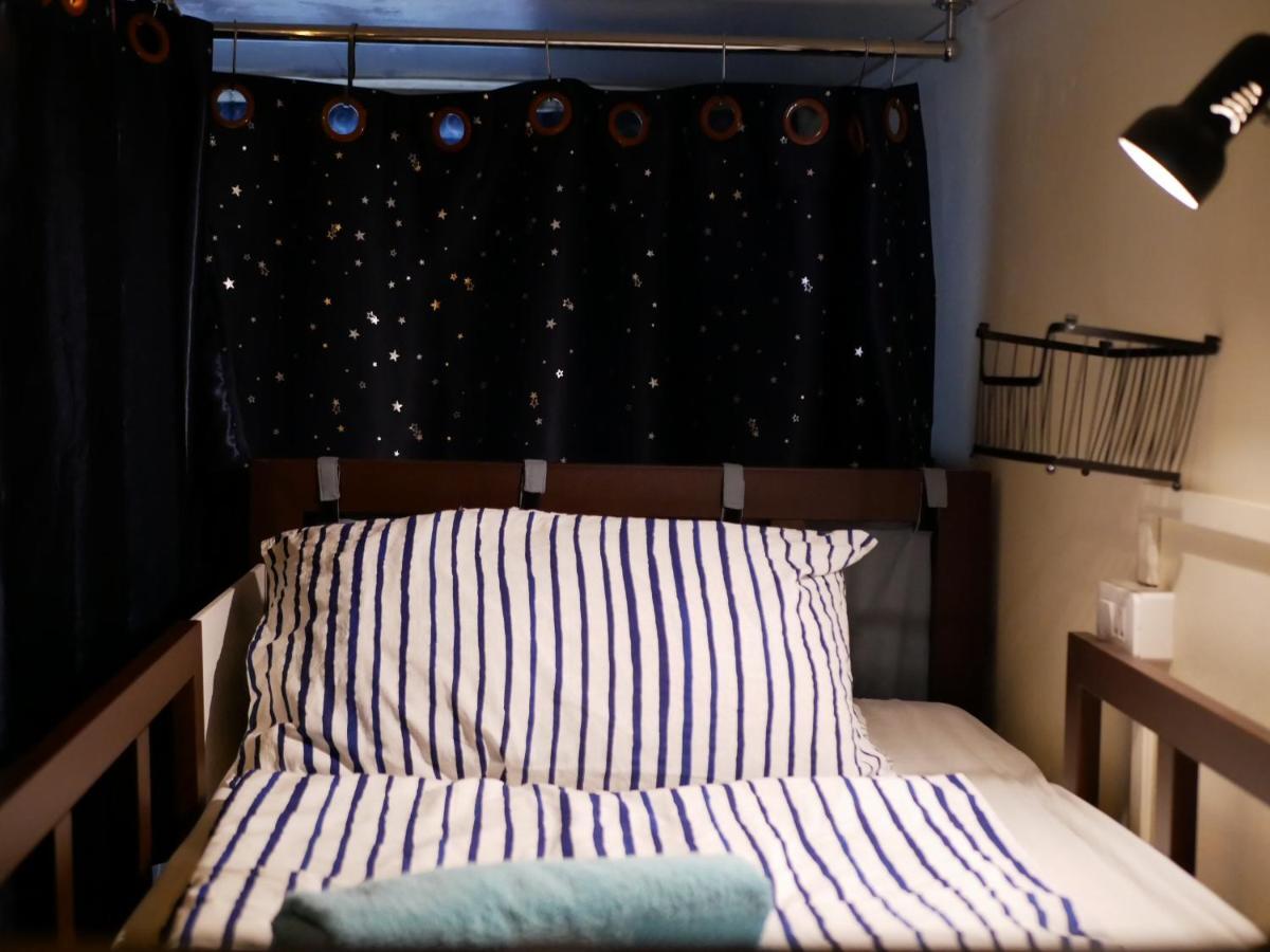 Bed Dee Time Hostel Банкок Екстериор снимка